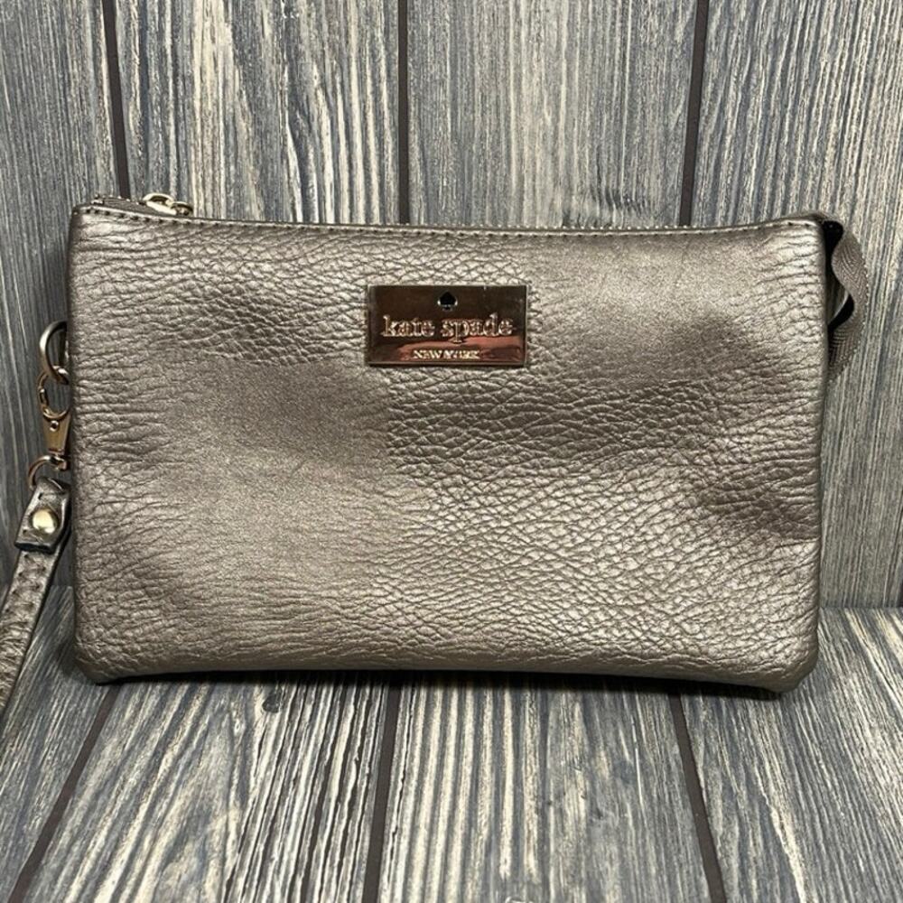 Kate Spade Crossbody Purse Wallet Wristlet Metallic Leather Pebbled Soft Pockets